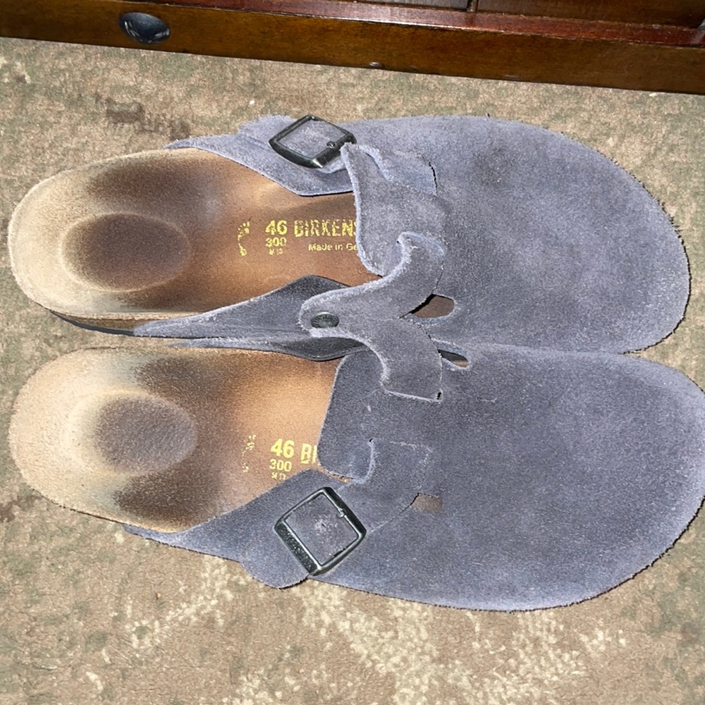 Mens gently used a handful of times size 13/EU 46 navy blue suede Birkenstock
